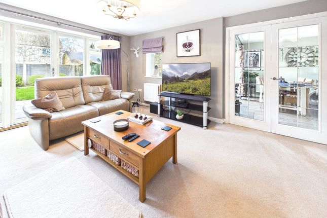 2 Cadet Close, Upper Rissington, Cheltenham photo 3
