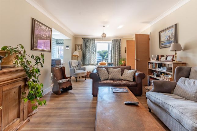23, Sommerville Way, Bristol photo 4
