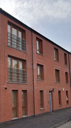Thumbnail Flat to rent in Thorndyke Street, Belfast