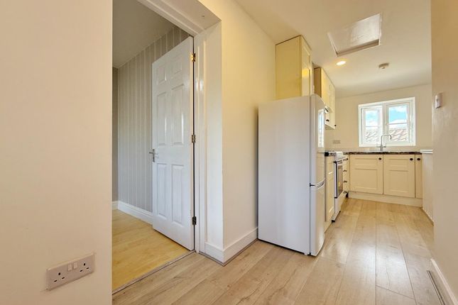 27, Palmers Croft, Chelmsford photo 3