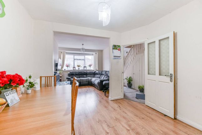 Thumbnail Property for sale in Ockley Road, Croydon