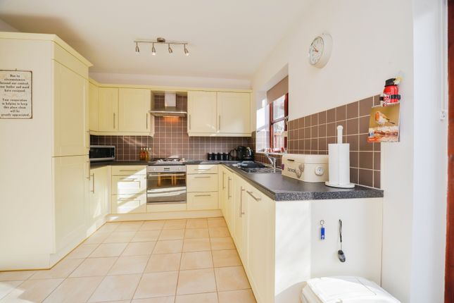 16, Riverside View, Whitby photo 2