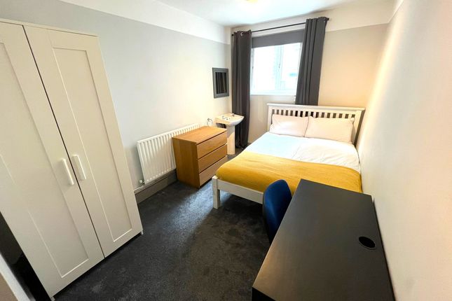 Thumbnail Room to rent in The Hollies, Third Avenue, Nottingham