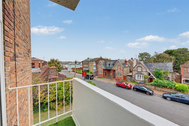 9 Ashington Court Broadwater Street East, Worthing photo 3