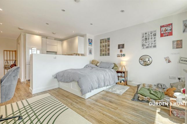 Flat 23, 140 High Street, Colchester photo 2