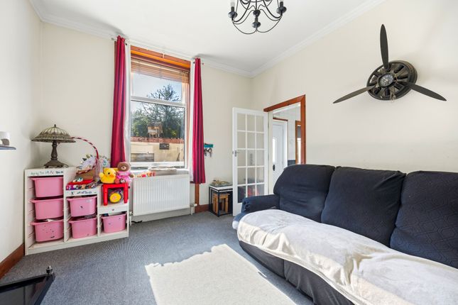 24, Southinch Avenue, Glasgow photo 4