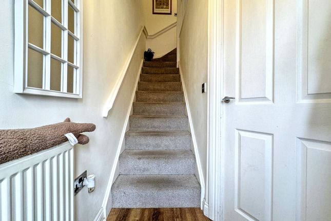 45, Walton Gardens, Wallsend photo 4