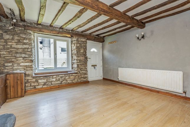 End terrace house for sale in 78 Stramongate, Kendal