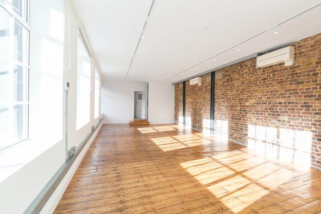 Office to let in Lion House First Floor Front, 3 Plough Yard, Shoreditch, London