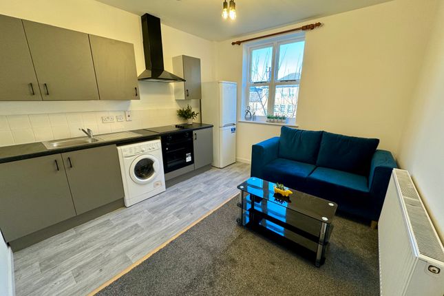 1-bed flat on Flat 8  12-14, St. Albans Road, Leicester, £800/mo