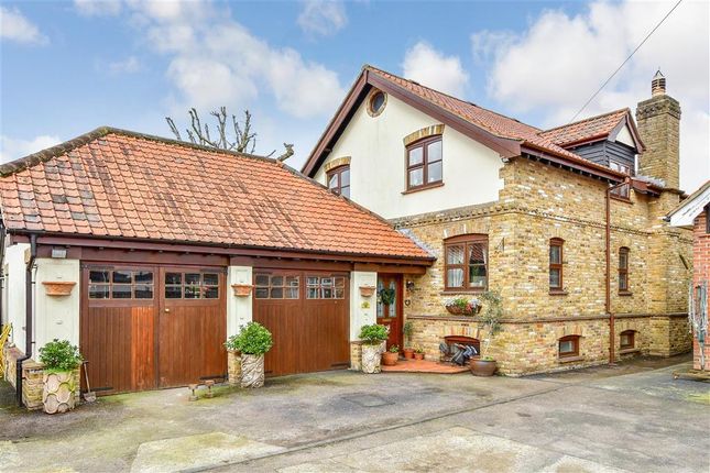 Thumbnail Detached house for sale in Coopersale Common, Epping, Essex