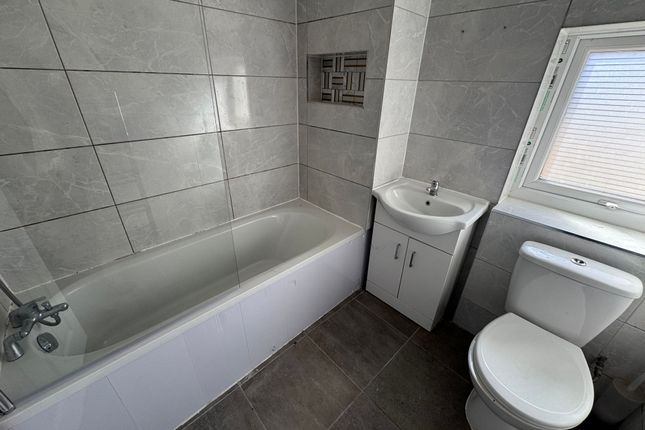 50 Harvey Road, Birmingham photo 4