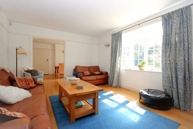 29, George Road, Milford-on-Sea photo 4
