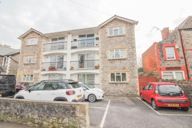 1-bed flat on Flat 6, Jubilee Court, Baker Street, Weston-super-Mare, £35,000