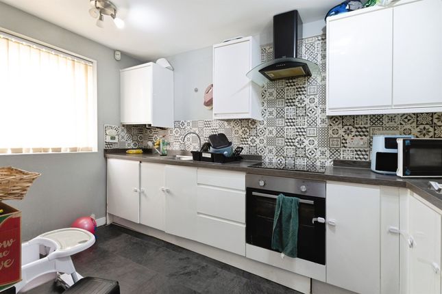 1, Orme Court, Middlesbrough photo 4