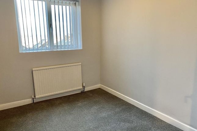 118, Sheffield photo 5