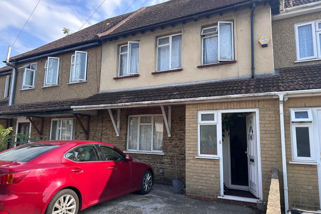 Thumbnail Semi-detached house to rent in Carlyle Avenue, Southall