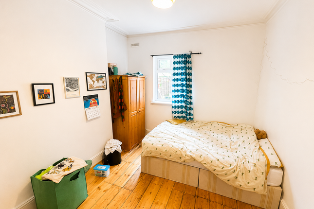 303, Wightman Road, London photo 4