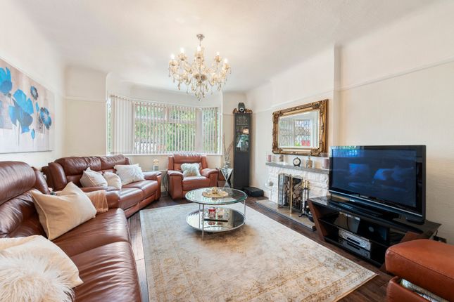 11, Portland Avenue, New Malden photo 3