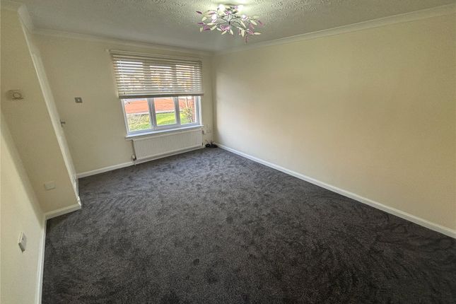 12, Fern Lea Grove, Falkirk photo 2
