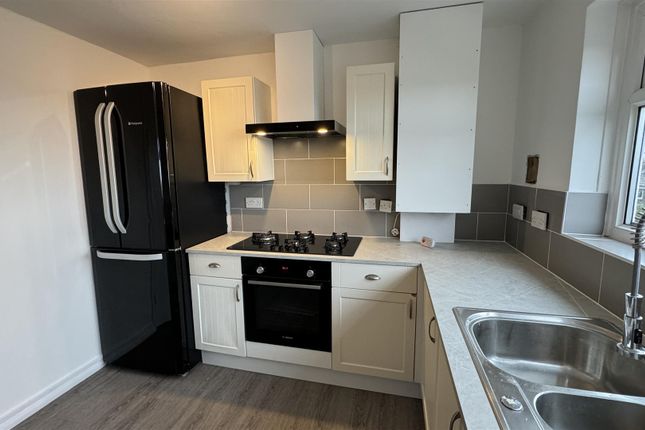 Flat 47, Kildare Court, Barcombe Close, Eastbourne photo 3