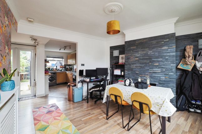 10, Brookfield Road, Arnold photo 4