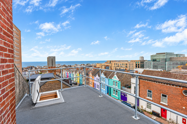 63, Carlton Hill, Brighton photo 3