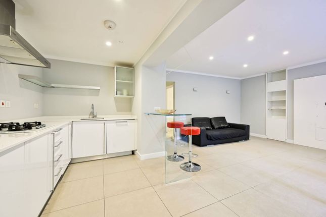 Thumbnail Flat for sale in Redcliffe Gardens, Chelsea, London