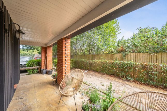 3, 21, Huxley Drive, Oxted photo 4