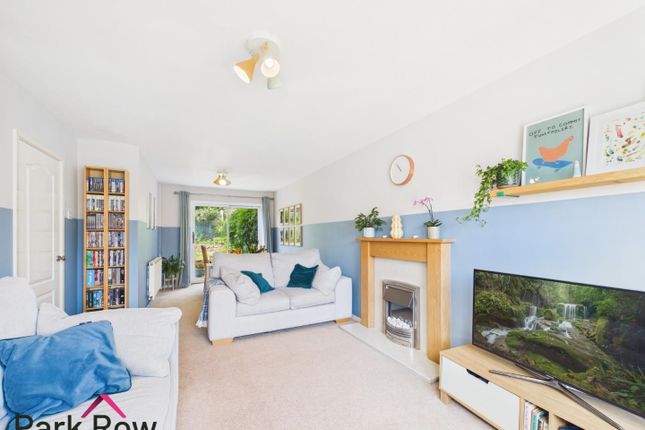 64, Park Avenue, Leeds photo 2
