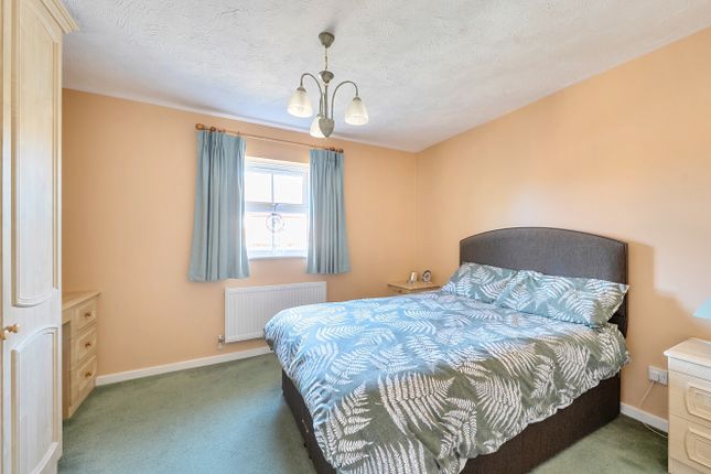 6, Hemlock Way, Eastleigh photo 4