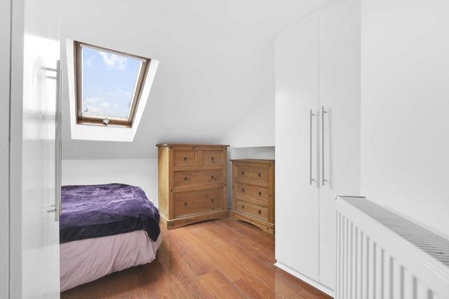 Terraced house for sale in Lindley Road, Leyton, London