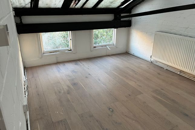 Flat to rent in Canalside Studios, Orsman Road, Hackney