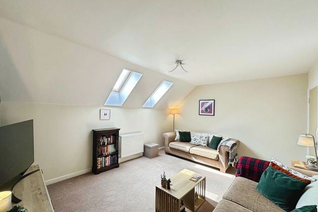 65, Loansdean Wood, Morpeth photo 4