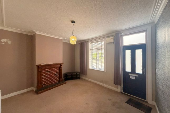 Hildergard, Station Road, Doncaster photo 2