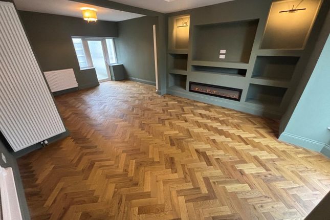 Yr Hafod, 11 College Street, Lampeter photo 2