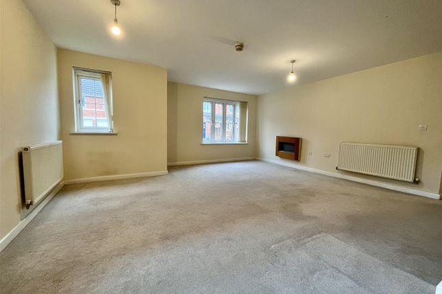 Flat to rent in Tasker Square, Llanishen, Cardiff