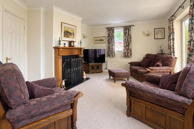 1, Long Meadow, Braintree photo 2