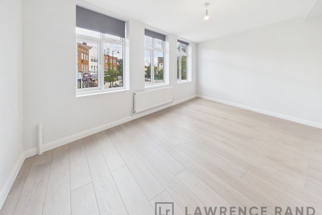 108a Victoria Road, Ruislip photo 3