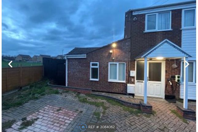 Studio flat on Northway, Tewkesbury, £650/mo