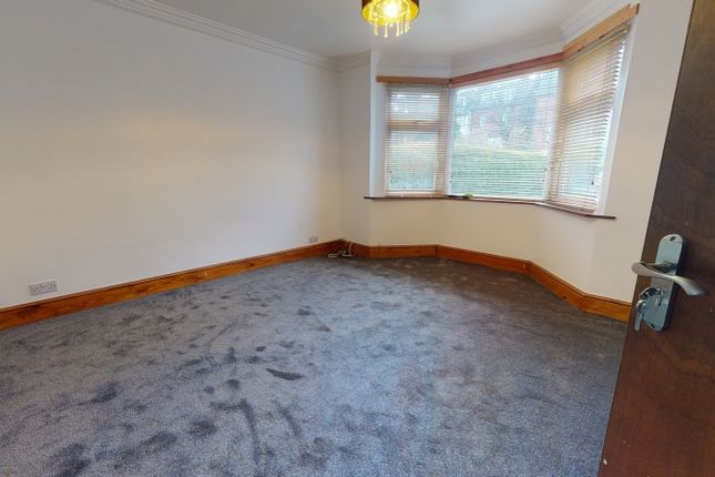 Thumbnail Terraced house to rent in Hollin Mount, Headingley, Leeds