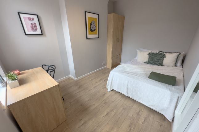 73, Mansell Road, L6 6AY photo 3