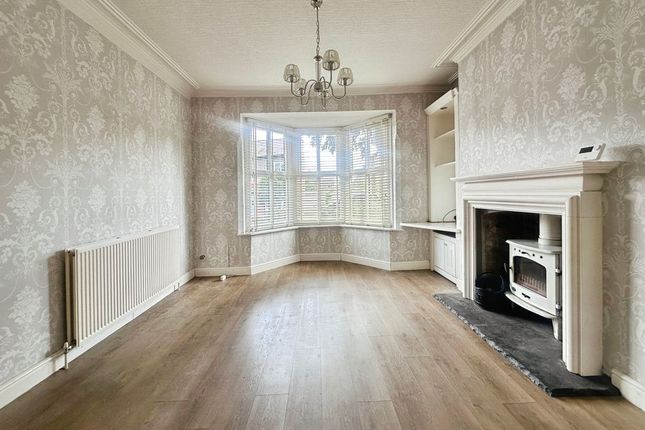 17, Hilda Avenue, Bury photo 4
