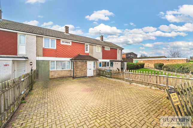 3-bed house on 7, Lincoln Close, Erith, £360,000