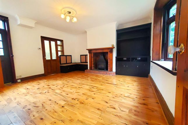 9, Nowells Yard, Dewsbury photo 3