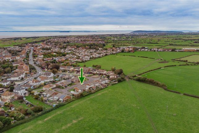 22, Oak Tree Place, Burnham-On-Sea photo 2