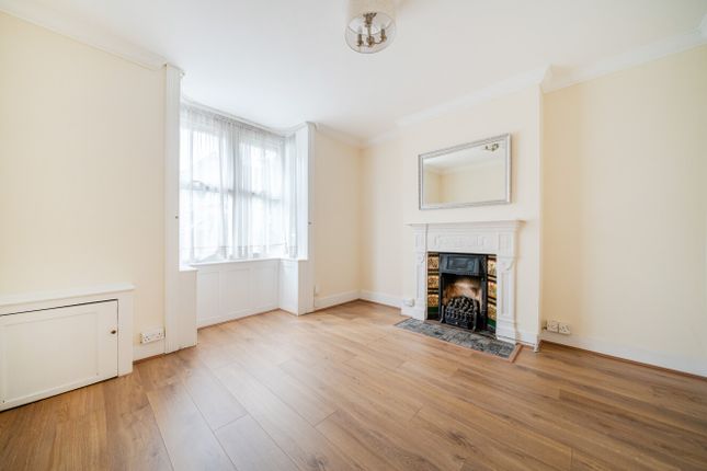 27, Clarence Crescent, Sidcup photo 3