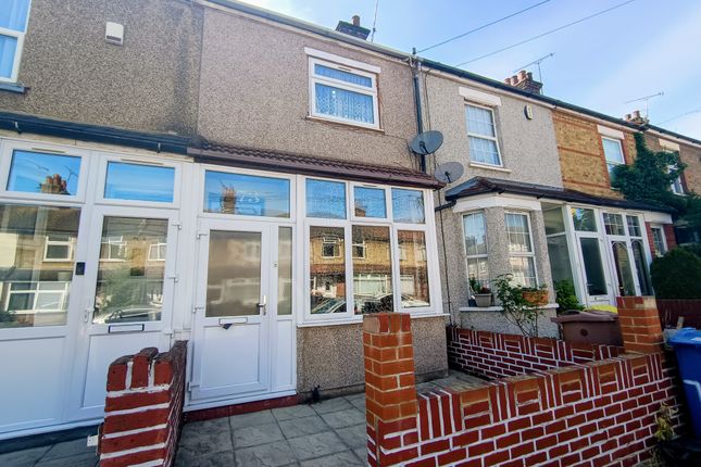 Thumbnail Terraced house for sale in Kent Road, Grays