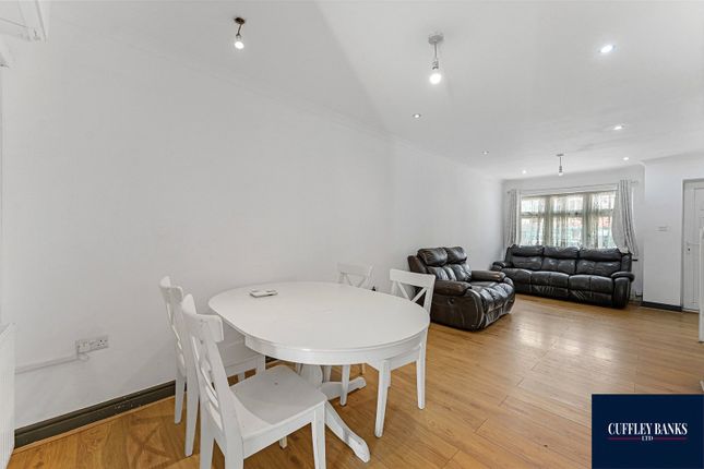 10a, Lee Road, Middlesex photo 4