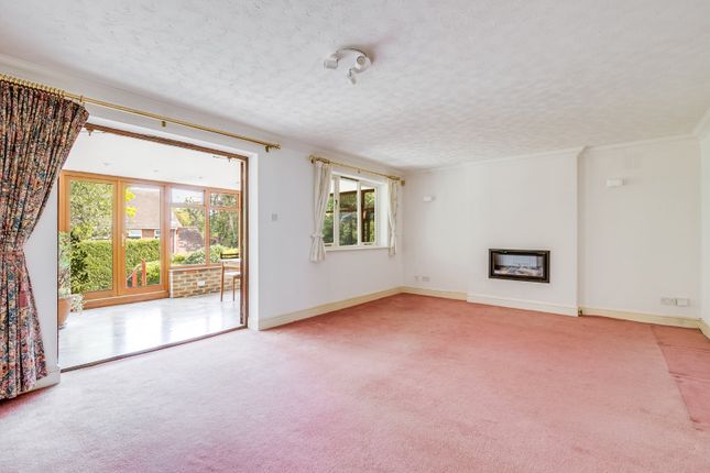 6, Whetstone Court, Hertfordshire photo 4